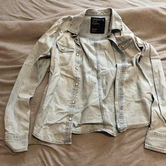 Denim shirt - Picture 1 of 3